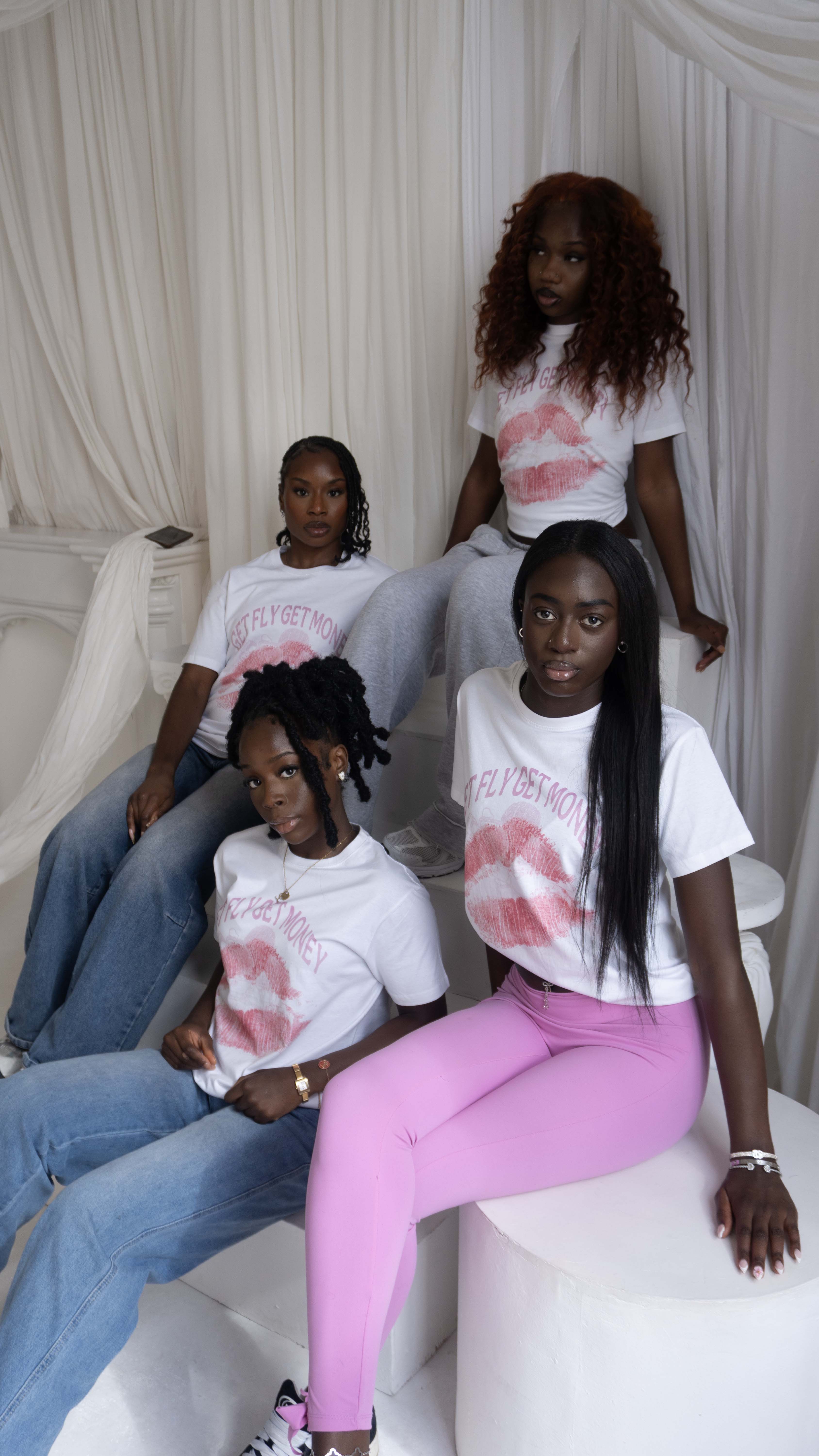 GFGM Women's Lipstick Kiss Crew Neck T-shirt