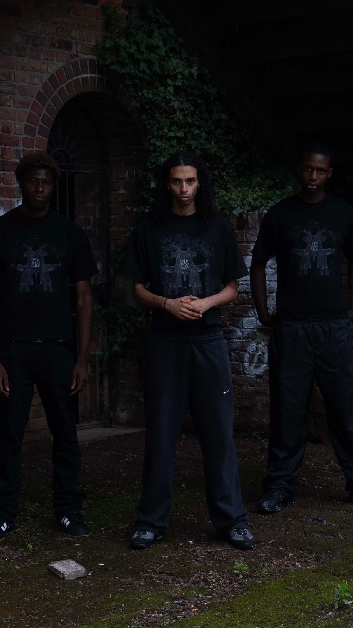 GFGM Foreign Inspired Graphic Boxy T-Shirt