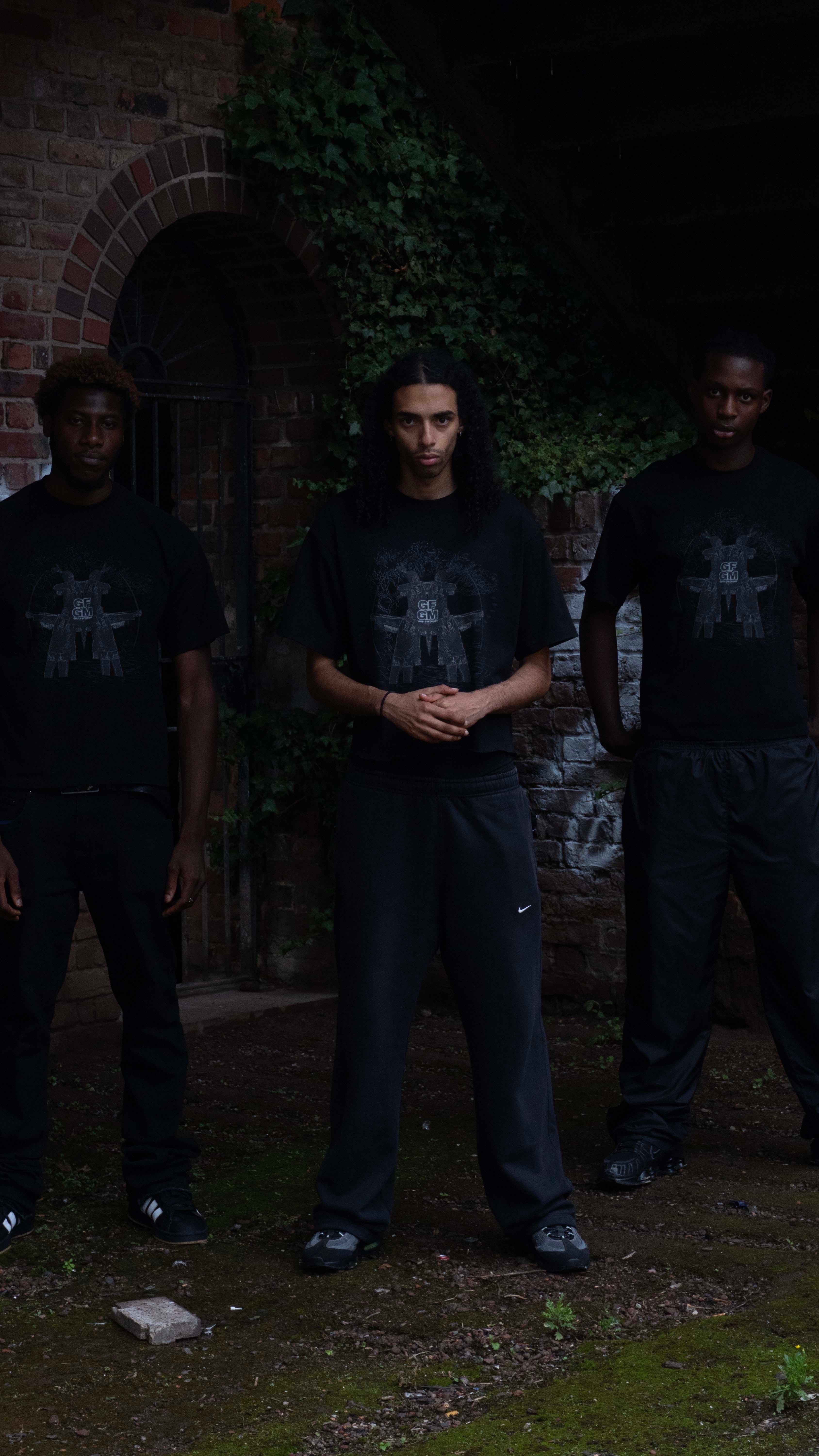 GFGM Foreign Inspired Graphic Boxy T-Shirt