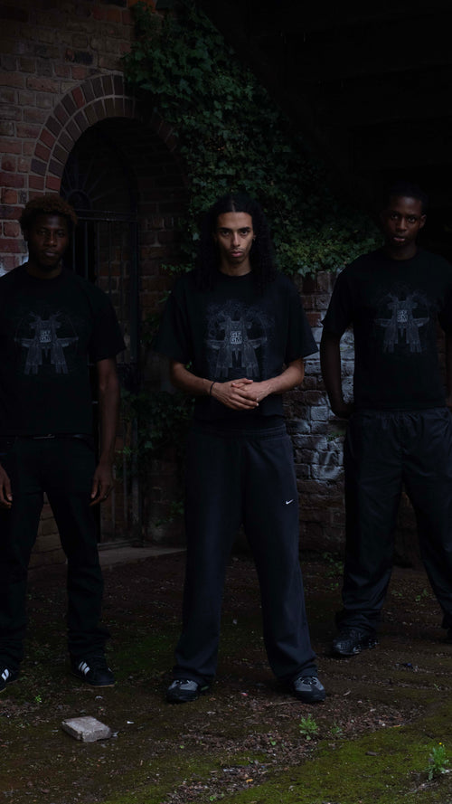 GFGM Foreign Inspired Graphic Boxy T-Shirt